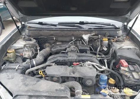 2013 Subaru Outback 2.5I Limited z USA, uszkodzony, nr VIN 4S4BRBKC4D3276859